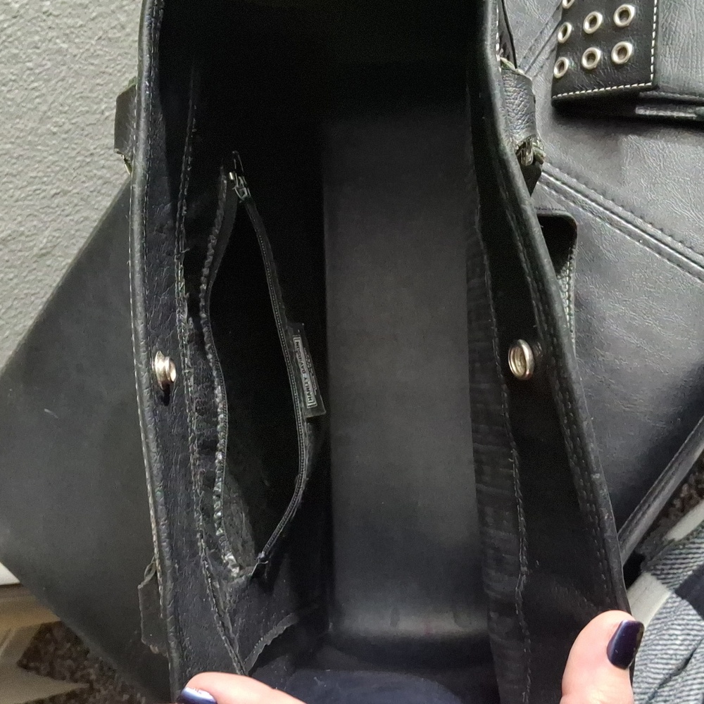 Harley Davidson Grommet Purse and Wallet - Picture 4 of 4